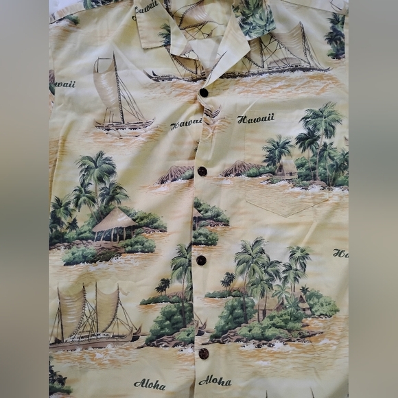 Royal creation Hawaii button down collard shirt size xl - Picture 2 of 8